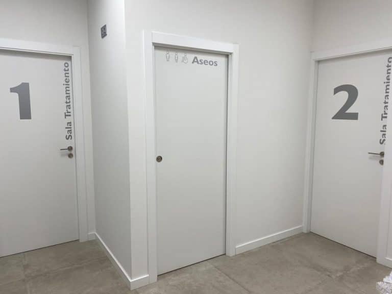 Instalaciones clínica Raquel Molla fisioterapeuta en Massamagrell